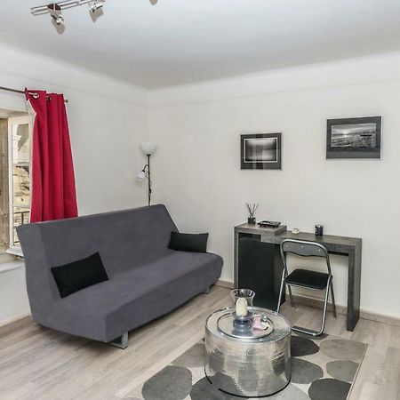 Studio Avec Vue Sur Les Arenes Арль Экстерьер фото